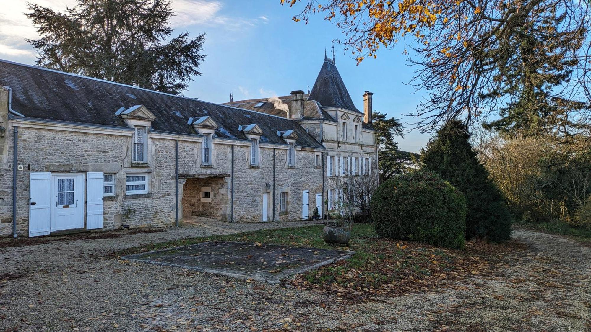 Chateau De Sauge Saivres Екстериор снимка
